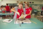 Arwen Goodwin-Van de Vorst and Kyani Parton learning to learn about Fish Physiology and Anatomy