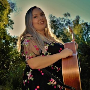 Jessamy Fox will be performing at the Bare-Foot Bowls at the Tin Can Bay Country Club