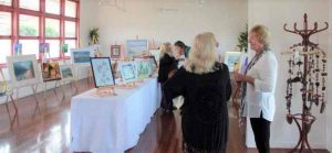 Studio Trails May 22 Cooloola Coast Art Group have taken part in previous Studio Trails. Get your application in now for 2022.